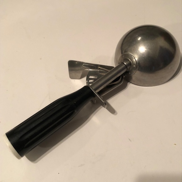 Hamilton Beach stainless steel ice cream scoop , large scoop, good condition - Picture 8 of 8